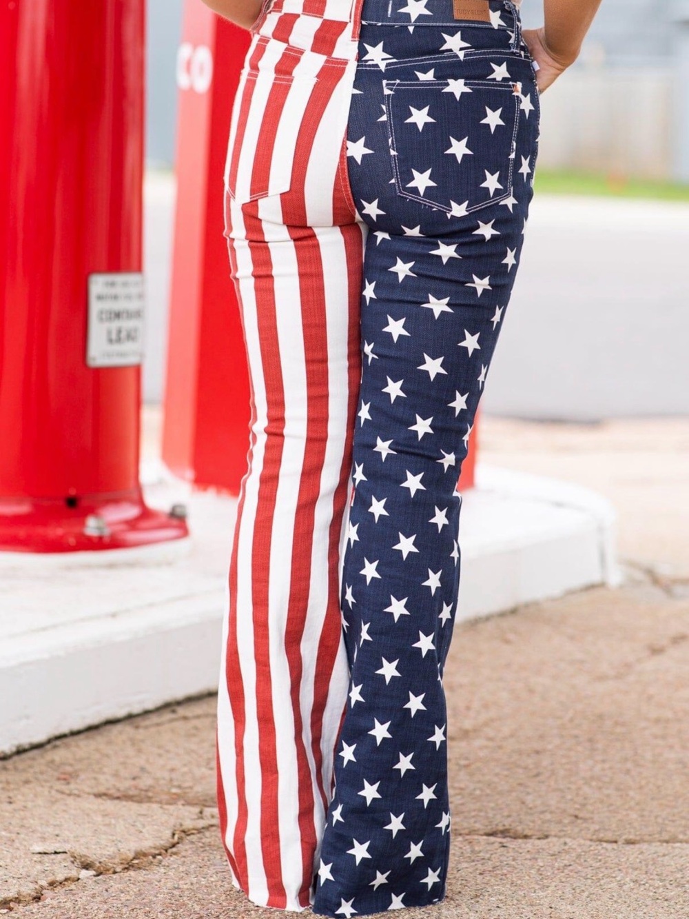 NWT Judy Blue JB88560 American Flag Stars & Stripes High Rise Flare Jeans 11/30 - Picture 2 of 3